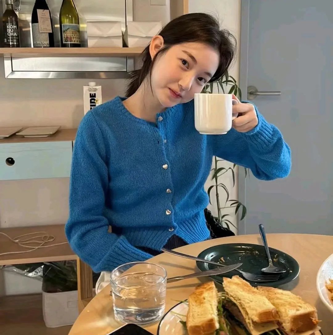 贺少的闪婚暖妻第三季封面